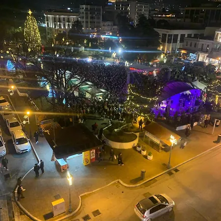 Squareview